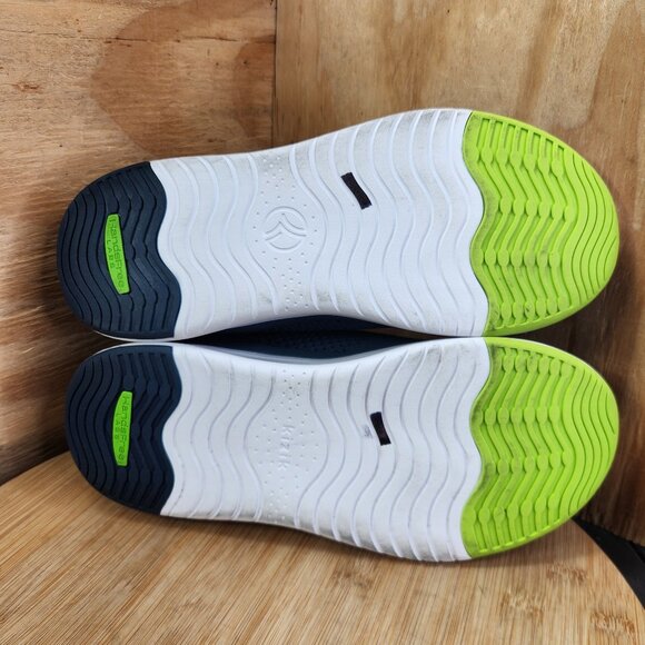 Kizik Lima Womens Hands Free Slip On Shoes Sneakers Size 10 Wide - Picture 9 of 9